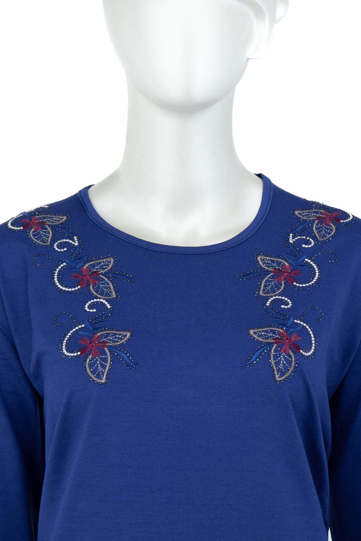 Kadın Nakışlı Pullu Yuvarlak Yaka Uzun Kollu Dar Kalıp Likralı Viskon Penye Kumaş Anne Bluz